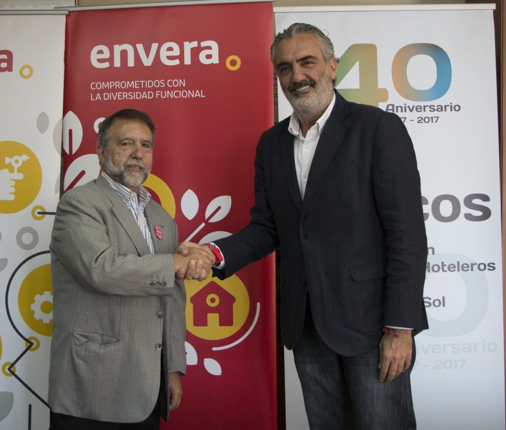 Acuerdo de colaboración entre AEHCOS y Envera